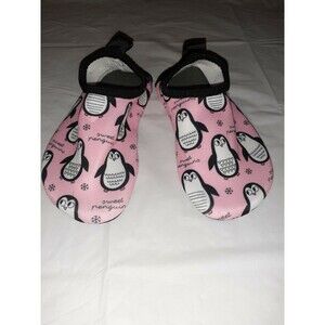 Pink Toddler Water Shoes Socks Size 7-7.5 NWOT see measurements